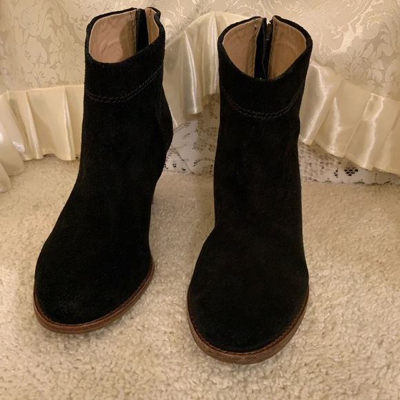 SPLENDID WOMENS SUEDE TASSEL BACK ZIP ANKEL BOOTS - Picture 9 of 10